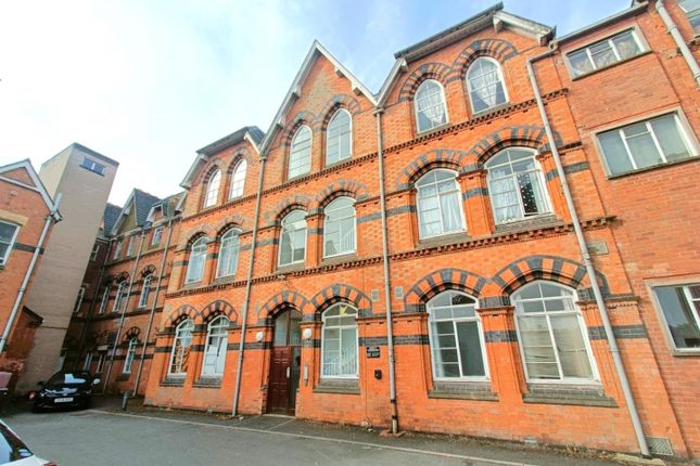 Grosvenor Gate, Leicester, LE5 1 bed apartment for sale