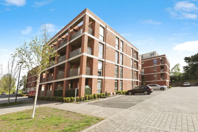2 bed flat