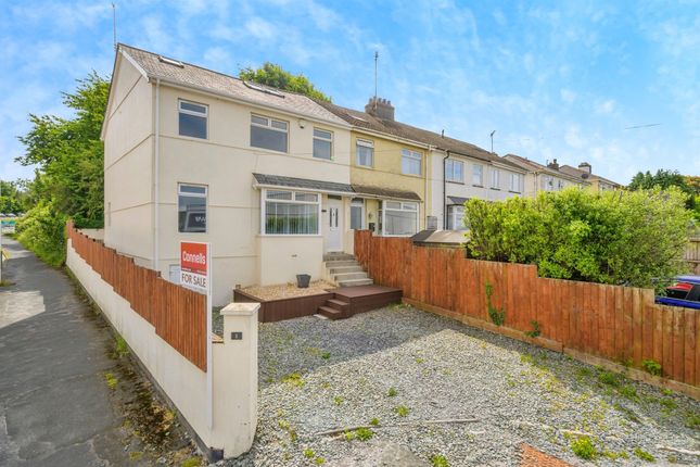 4 bedroom end of terrace house for sale