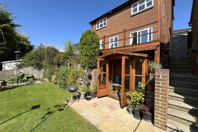 Woodchurch Close, Chatham, Kent, ME5 3 bed detached house for sale