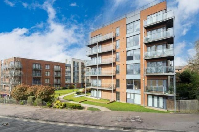 2 bed flat