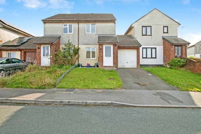 2 bedroom semi-detached house for sale