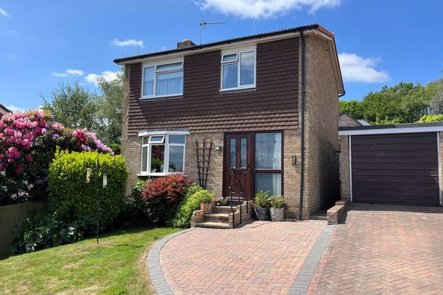 3 bed detached house