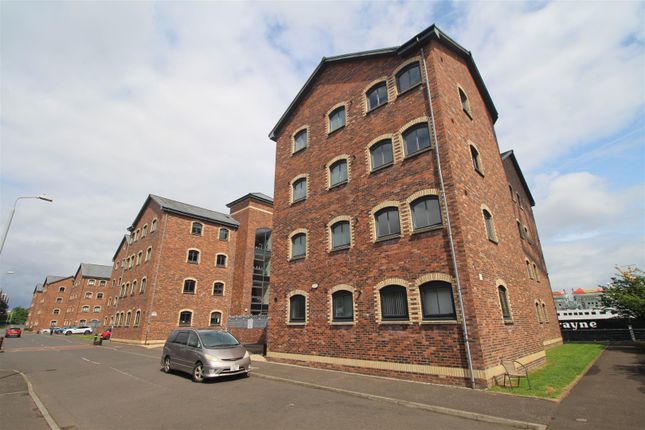 James Watt Way, Greenock 2 bed flat for sale