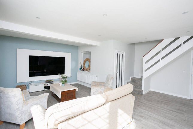 Church Road, Watford, WD17 4 bed detached house for sale