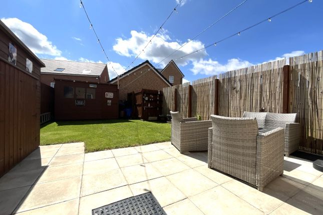 Portrush Drive, Hebburn, Tyne and... 3 bed semi