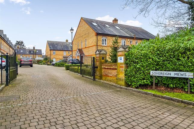 2 bedroom maisonette for sale