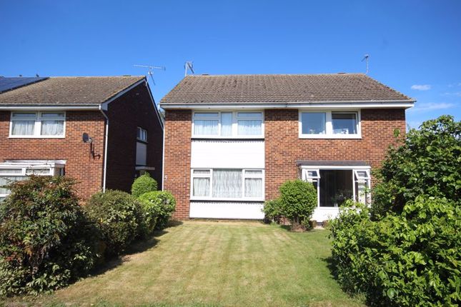 3 bed semi-detached house