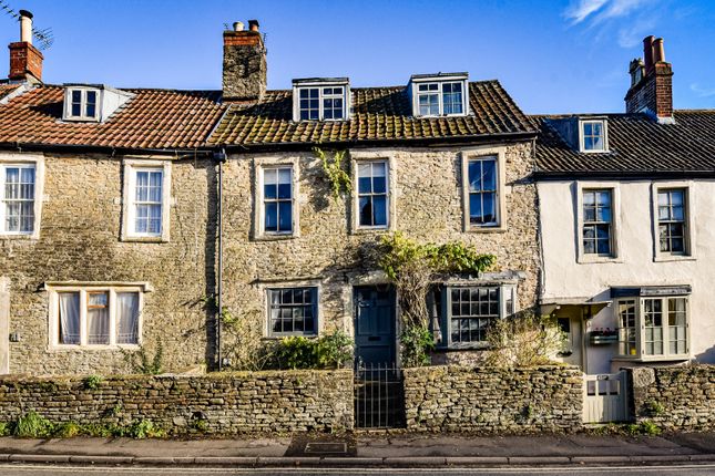 4 bed terraced house