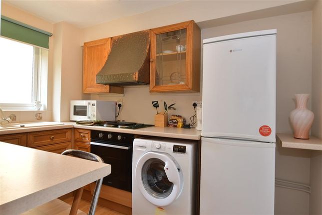 Millhaven Close, Chadwell Heath, Essex 1 bed ground floor flat for sale