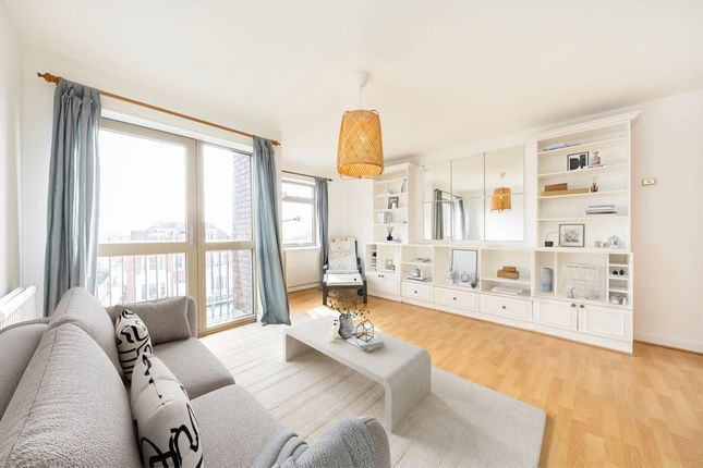 Worple Road, London SW19 2 bed flat for sale
