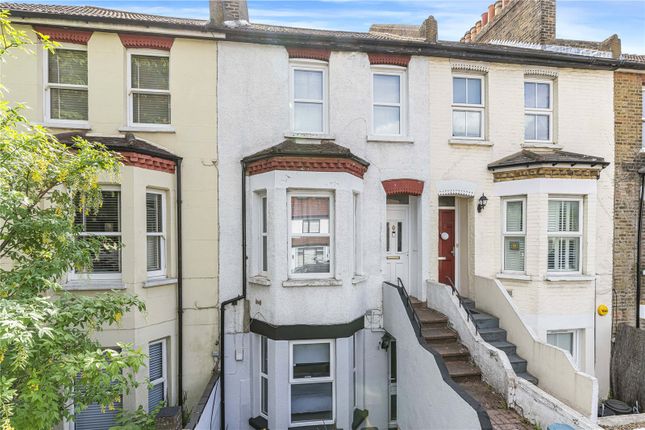 Page Heath Villas, Bickley, BR1 2 bed apartment for sale
