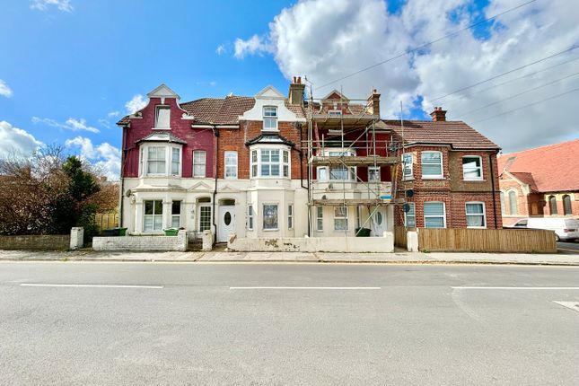 2 bed maisonette