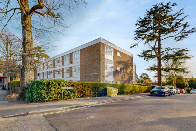 Stanmore Hill, Stanmore, HA7 2 bed apartment for sale