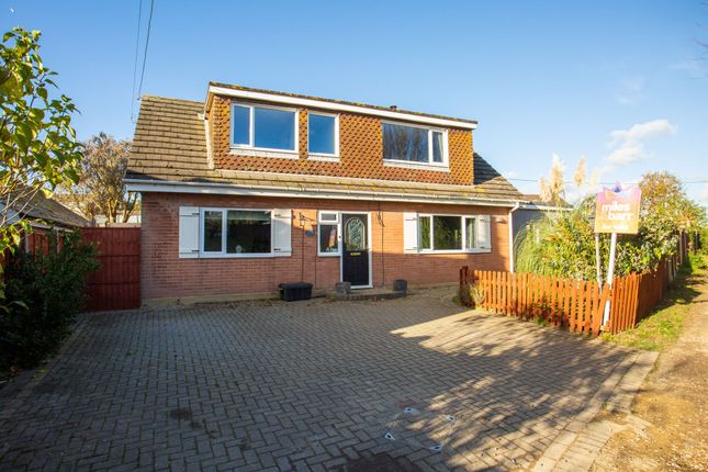 4 bed detached house