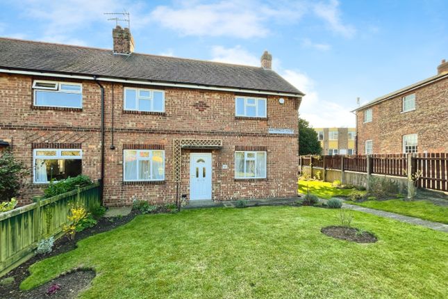 Holderness Villas, Skirlaugh, Hull... 3 bed semi