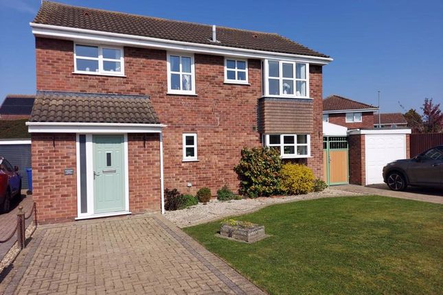 EXETER COURT, LACEBY ACRES 4 bed detached house for sale