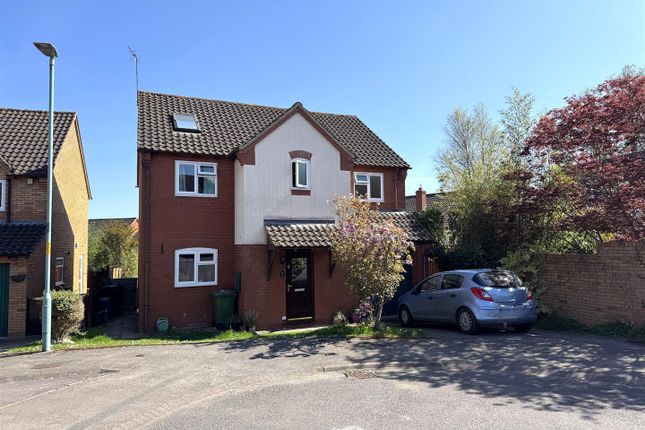 Pippin Close, Newent GL18 5 bed detached house for sale