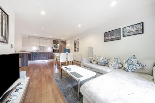 Letchworth Road, Stanmore HA7 2 bed flat for sale