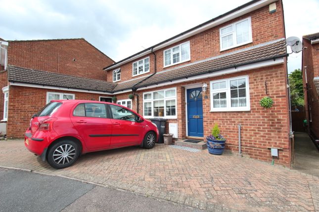 Woodside, Waltham Cross EN7 3 bed semi