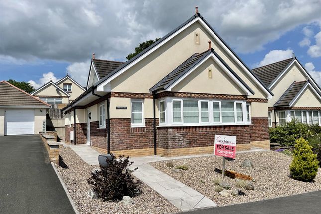 4 bedroom detached bungalow for sale