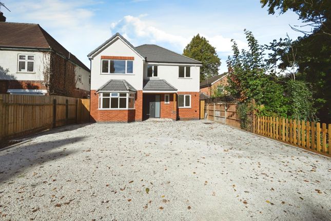 4 bed detached house