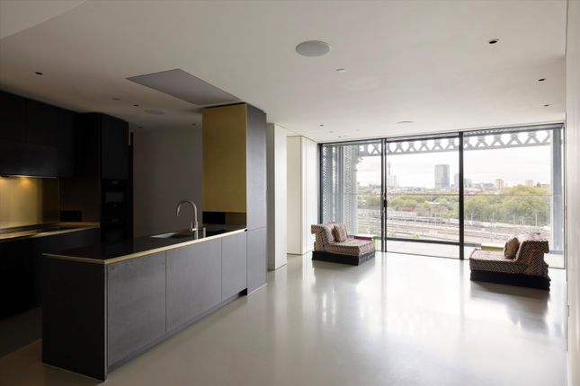 1 Lewis Cubitt Square, King's Cross... 3 bed flat for sale