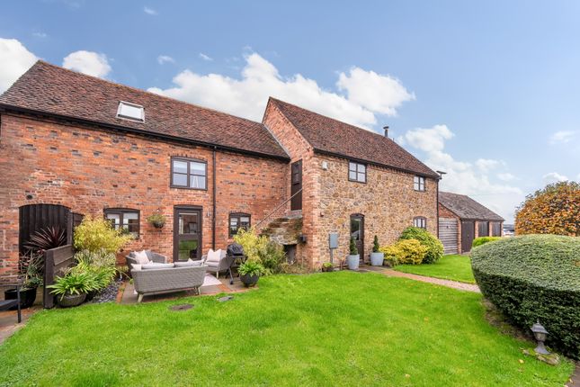 Hunt House Barns, Frith Common 4 bed barn conversion for sale