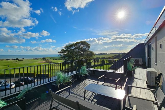 Convent Road, Broadstairs CT10 3 bed penthouse for sale