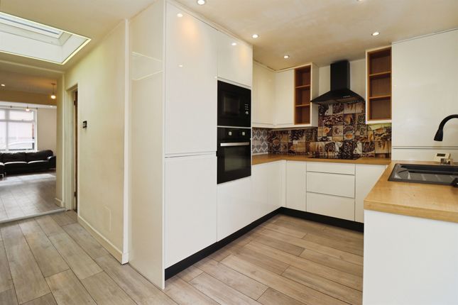 3 bed terraced house