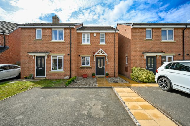 2 bedroom semi-detached house for sale