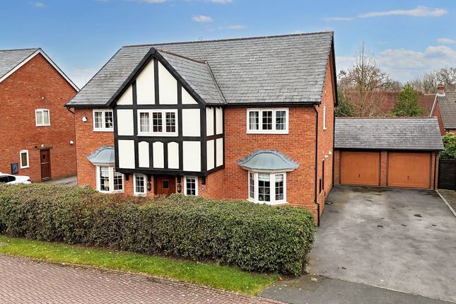 Chiltern Close, Weston, CW2 5 bed detached house for sale