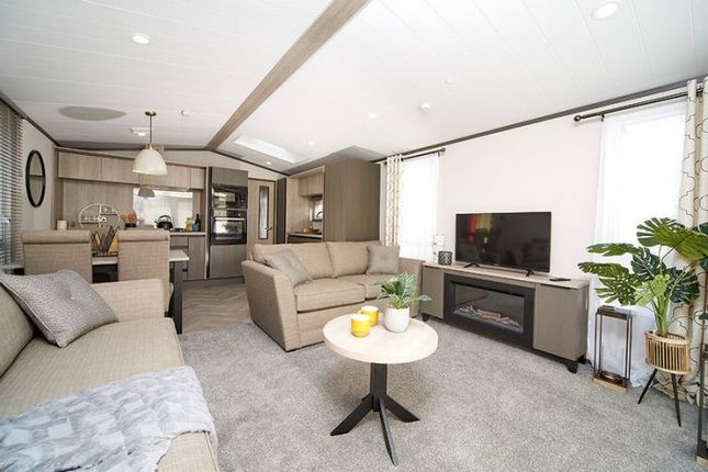 2 bed lodge