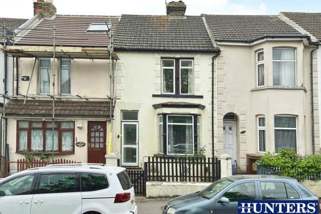 Windmill Road, Gillingham 3 bed terraced house for sale