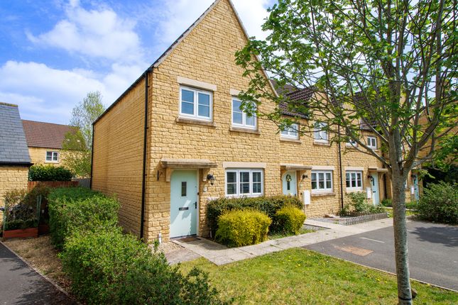 3 bedroom end of terrace house for sale