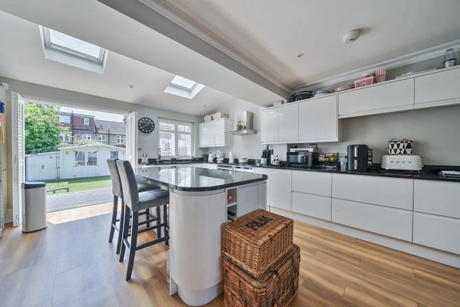 Walsingham Road, Mitcham CR4 4 bed end of terrace house for sale
