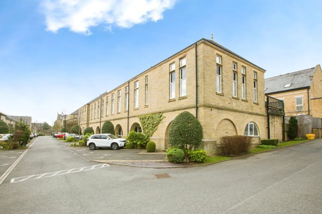 2 bed flat