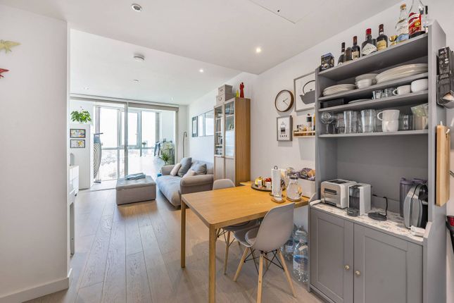 Sky Gardens, Nine Elms, London, SW8 1 bed flat for sale