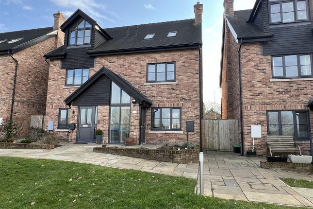 4 bed semi-detached house