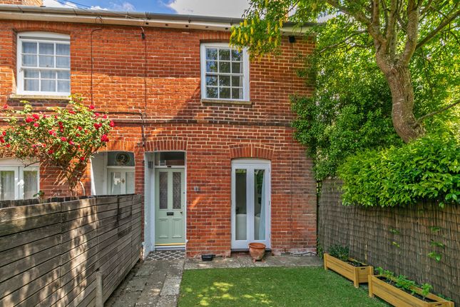 Canon Street, Winchester, SO23 2 bed end of terrace house for sale