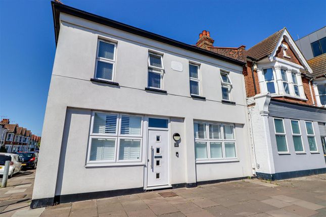 London Road, Westcliff