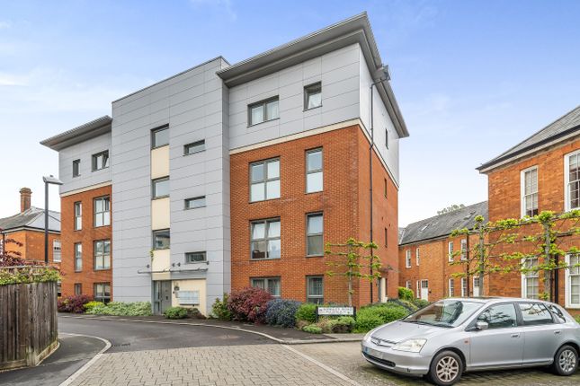2 bed flat