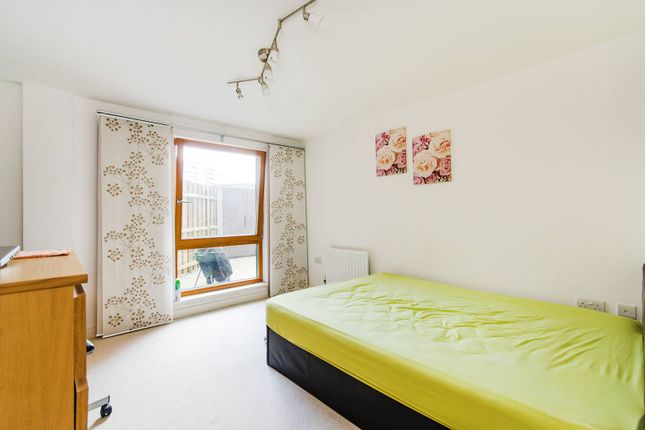 Atlip Road, Alperton, Wembley, HA0 2 bed flat for sale