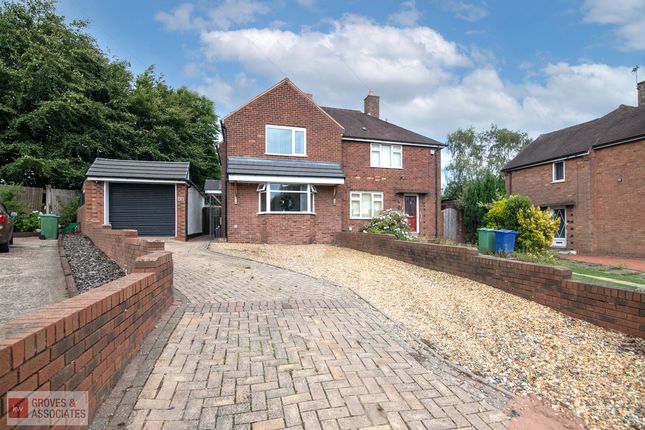 2 bedroom semi-detached house for sale