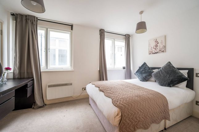 Bride Court, City, London, EC4Y 2 bed flat for sale