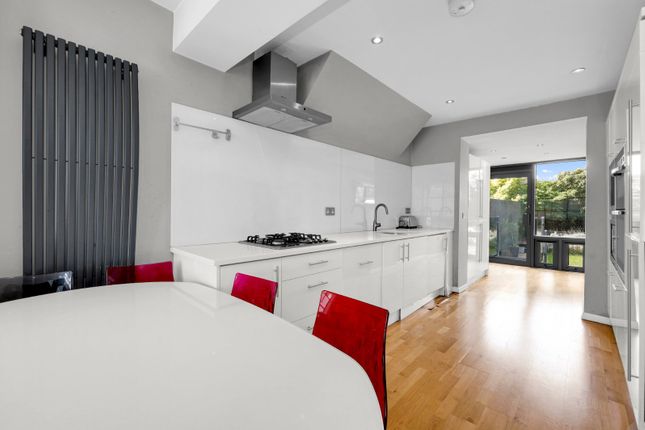 Royal College Street, London 2 bed maisonette for sale