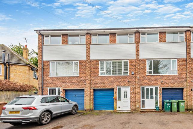4 bedroom town house for sale