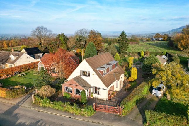 4 bed detached house