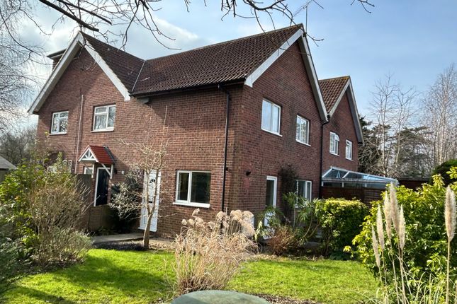 Durrants Gardens, Hampshire PO9 2 bed terraced house for sale