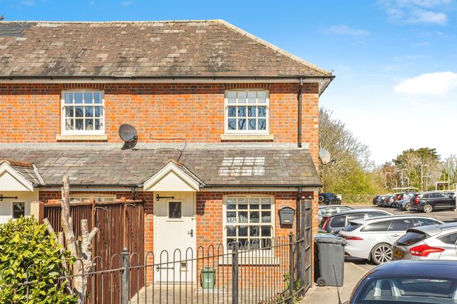 1 bed end terrace house